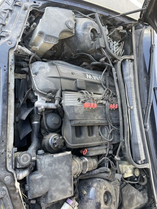Bmw e46 323i/газ