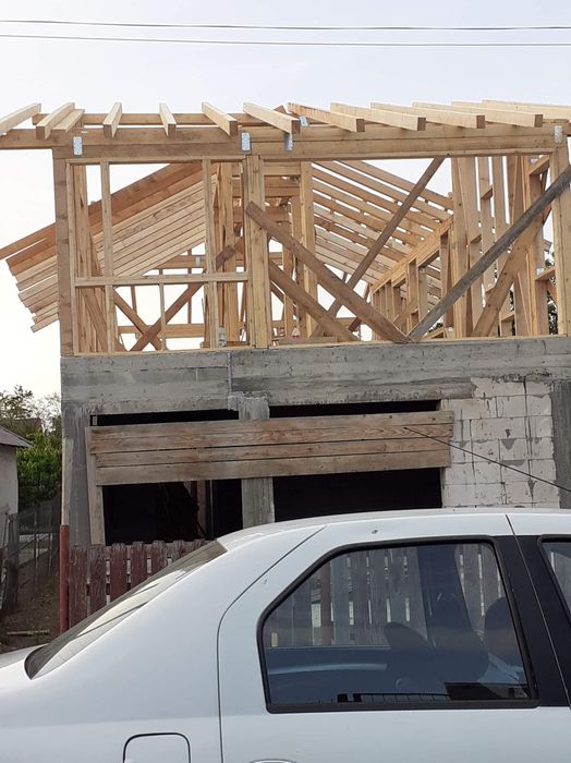 Montaj acoperisuri reparatie dulgerie