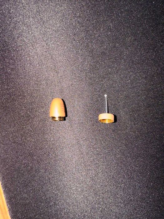 Cască japoneză pentru copiat