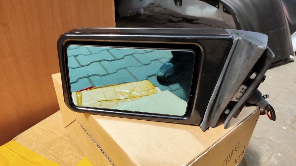 Мерс боковое зеркало 124,190,202