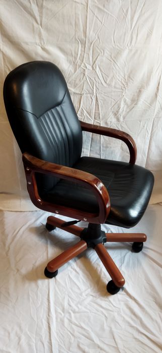 Кожаное, кресло.