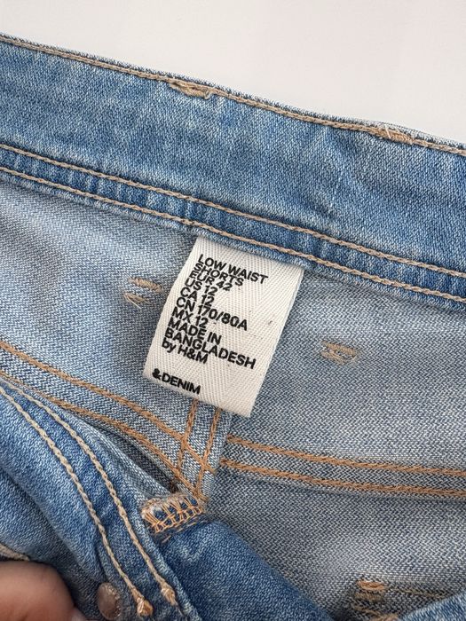Vand pantaloni marca Denim