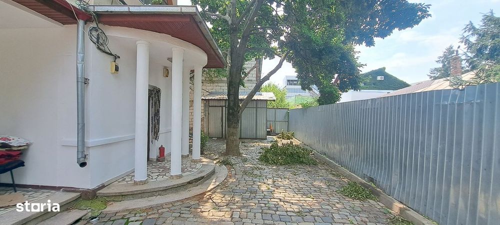 Soseaua Alexandriei x Antiaeriana, vila P+1.