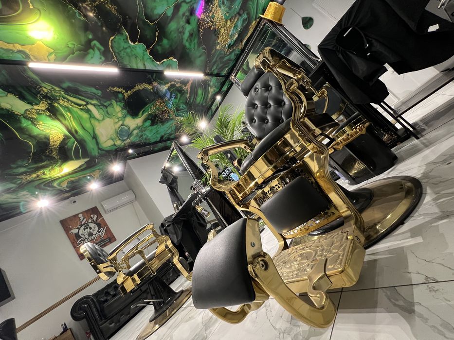 Salon Snoopy ultracental inchiriază posturi coafura/ frizerie