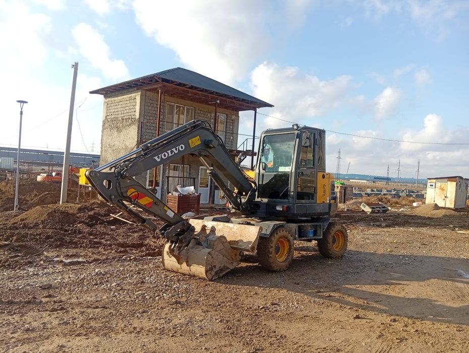 Услуги экскаватора Шымкент