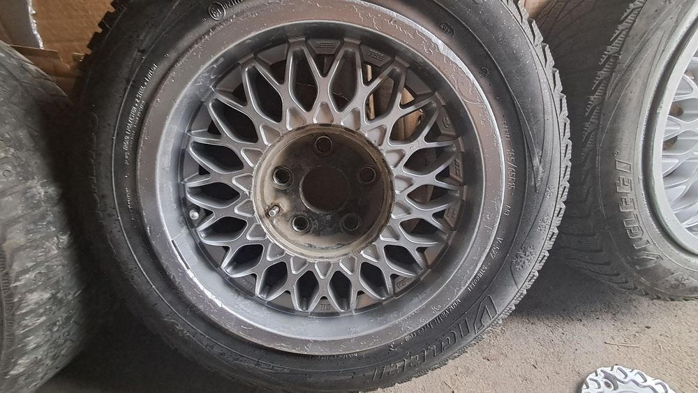 Продам титанку R15