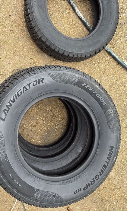 Lanvigator 225/70/16 новый