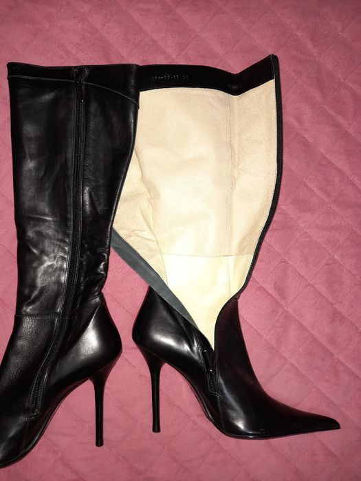 Продам сапоги новые