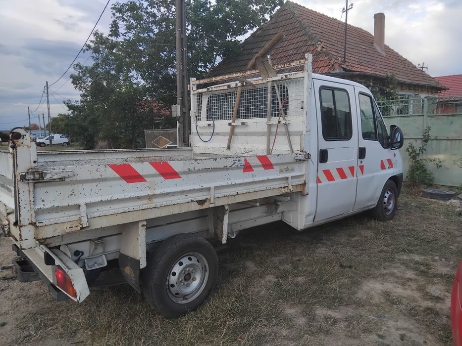 Masina Autolitară