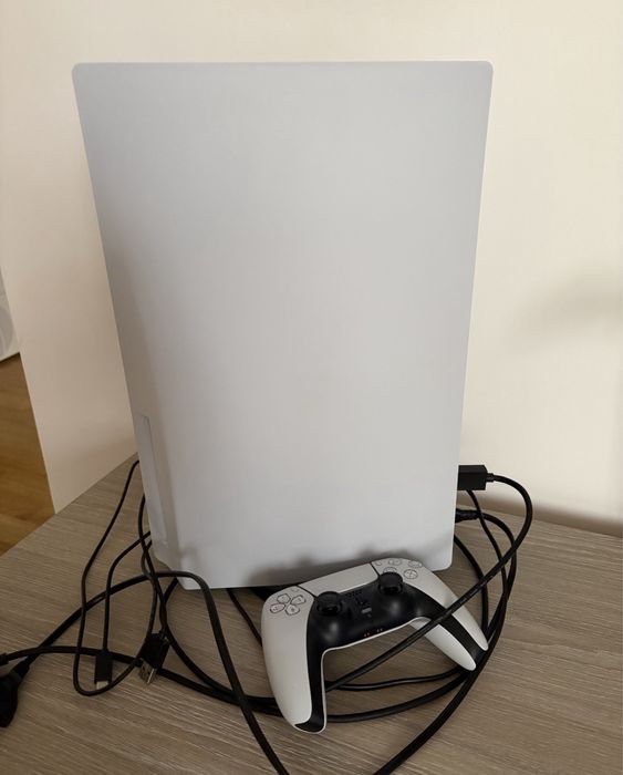 PlayStation 5 • Disk Edition • 1 Tb