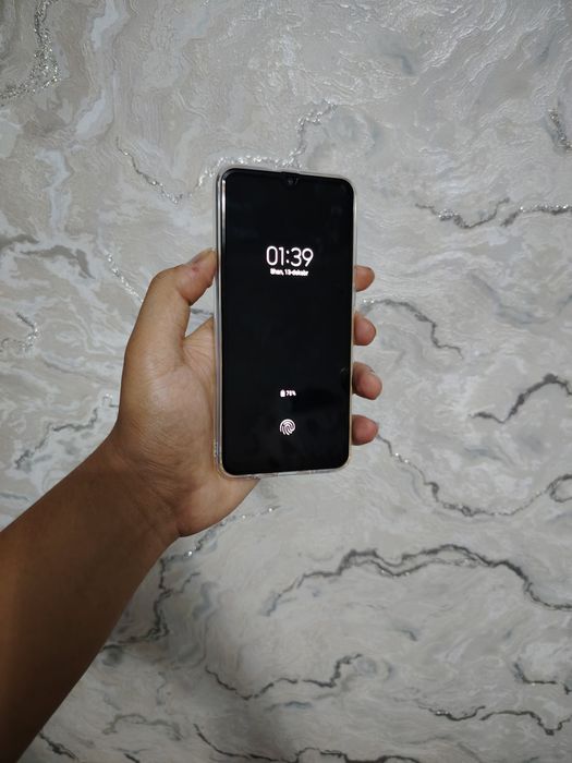 Samsung A50 Sotiladi 6/128 Holati Ideal tinniq