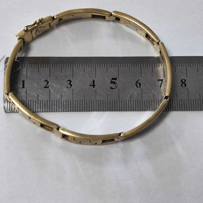 Златна Гривна24,34гр. 21см.