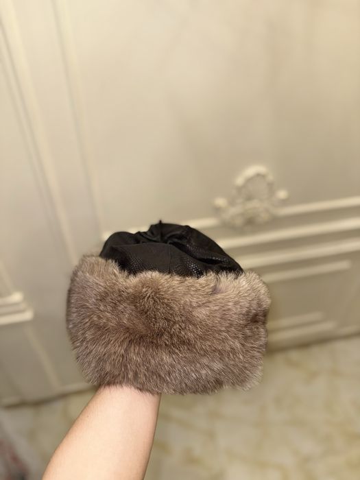 Продам юбки и шапку!