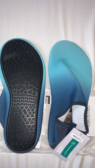 Pantofi de baie IceUnicorn