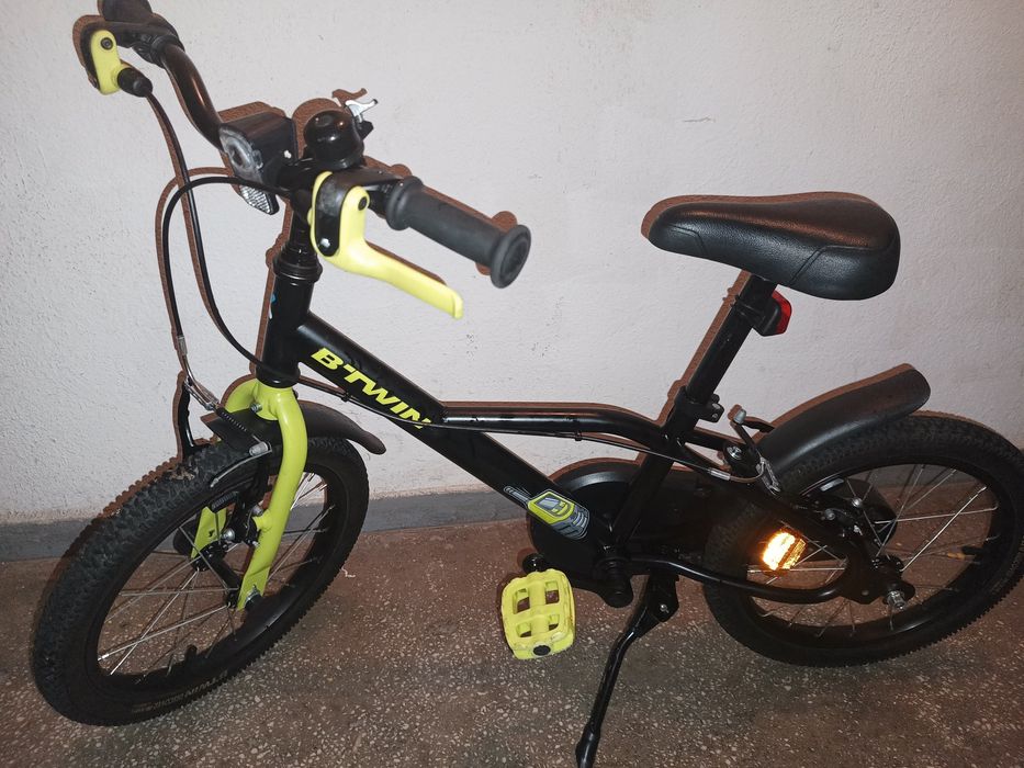 Bicicleta Btwin Dark Hero 500 16"- 105-120 cm