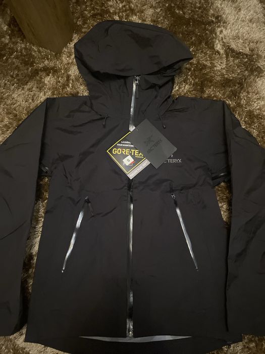 Geaca arcteryx neagra