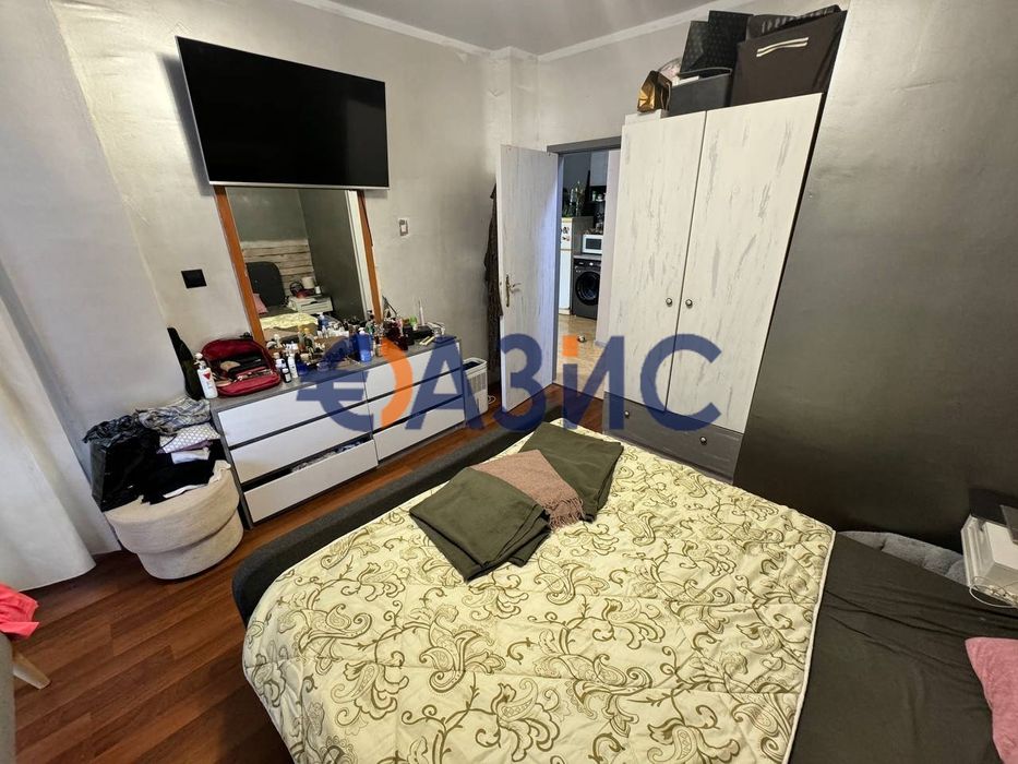 Продава се Двустаен апартамент в к.к. Слънчев бряг - 62 кв.м за 933 €/кв.м - Снимка #4