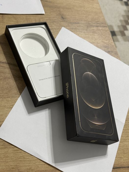 Iphone 12 pro max, 78% аккумулятор