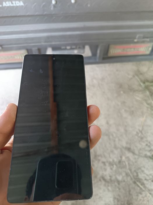 S25 ultra lux sotiladi