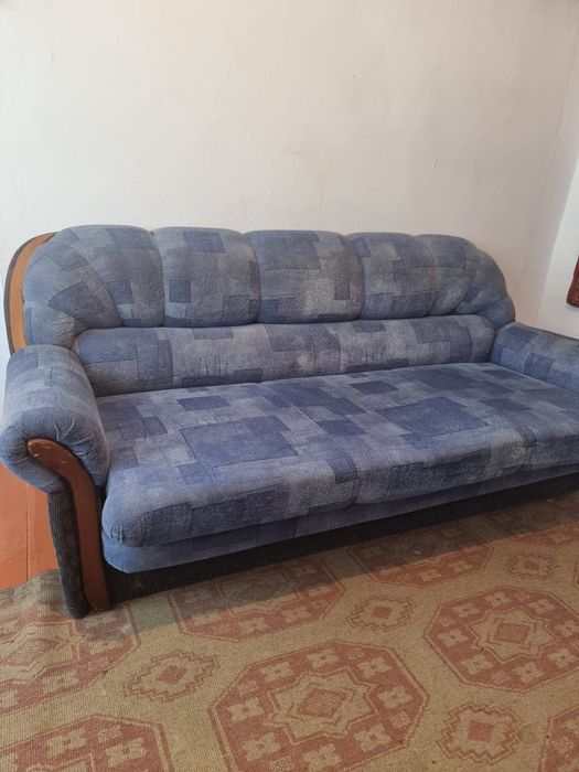 Синий диван для вас