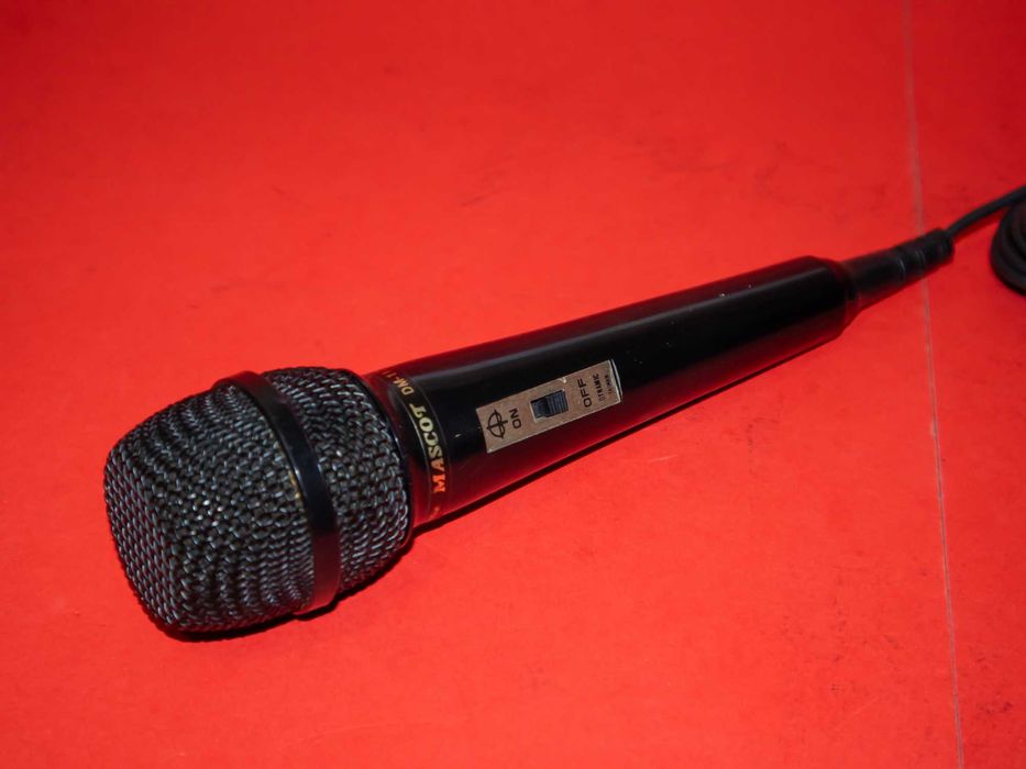 MAXIMAL M983 и MASCOT DM-117 Динамични вокални микрофони с кабел комплект пеене караоке