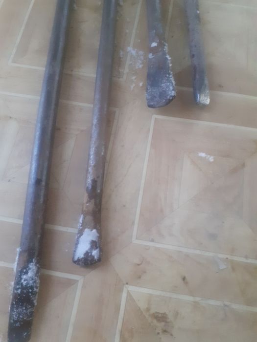 Продам лом 4 штуки