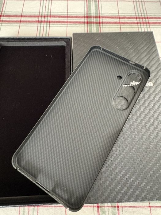 Карбонов кейс Samsung s24