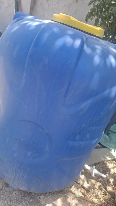 1000 litrlik plastik suv baki sotiladi