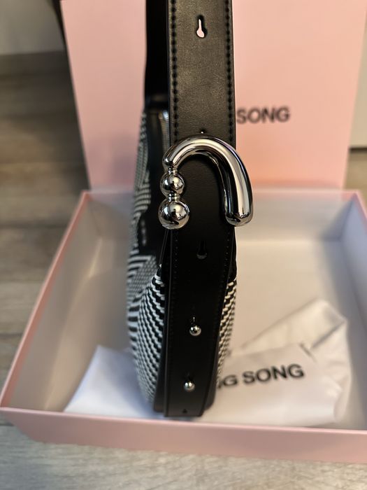 Amazing song чанта от естествена кожа