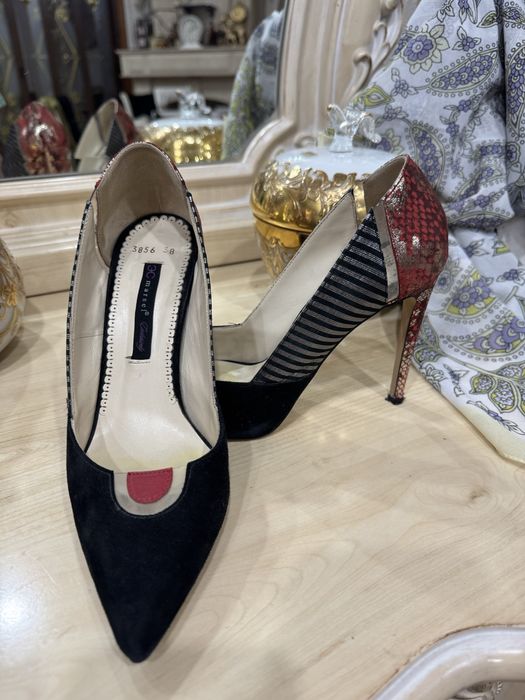Срочно Вечерные Туфли Оригинал Отдам за Дешево