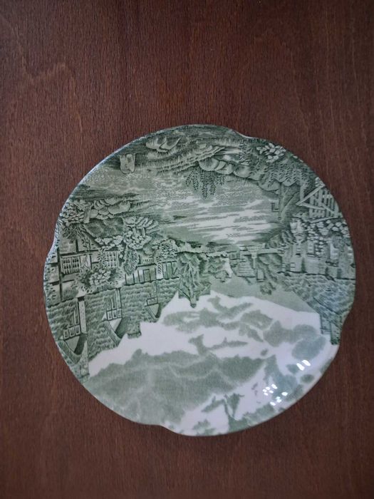 Порцеланов сервиз от Johnson Bros "Olde English Countryside"