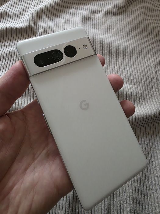 Google Pixel 7 Pro 12/128 GB — белый
