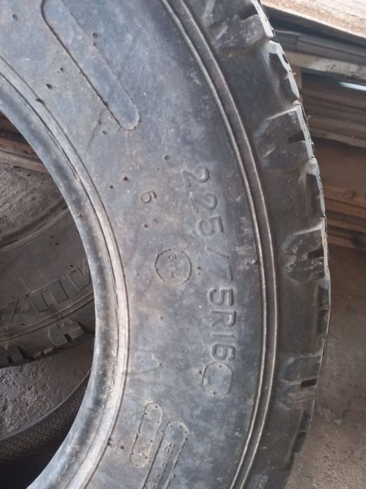 Продам шины зимние