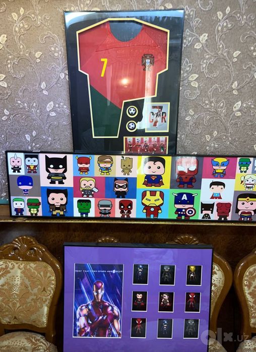 Картины рамки коллекционные Marvel и Рональдо