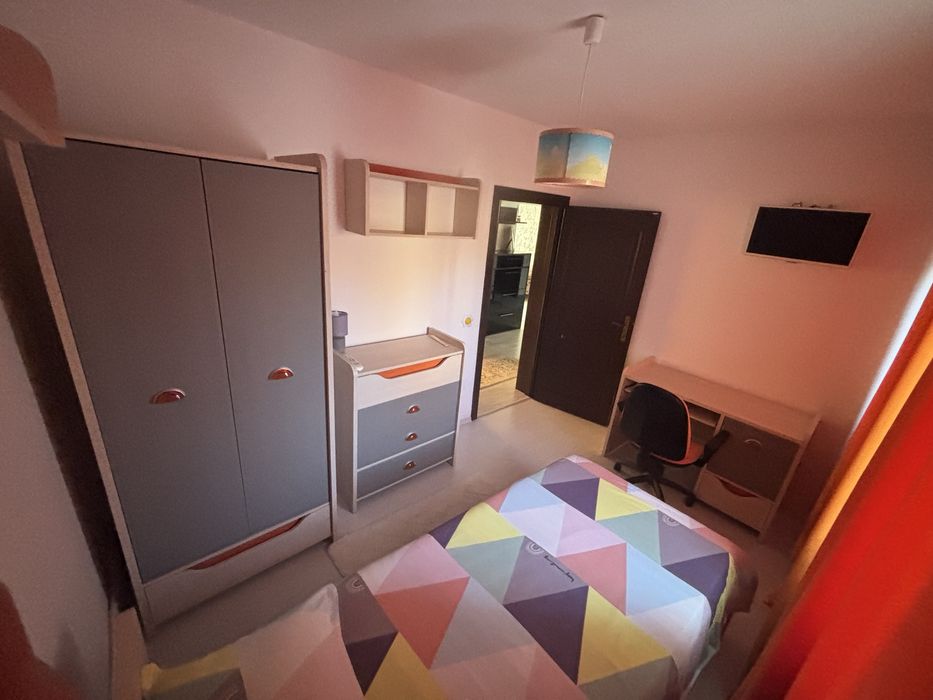 Apartament modern 4 camere Centru etaj 2 Proprietar