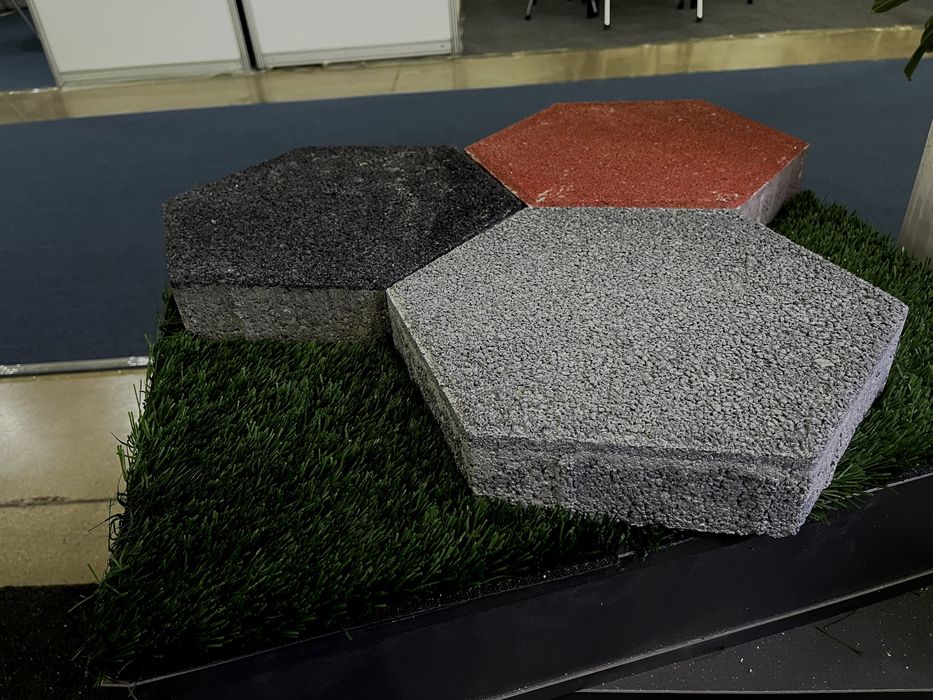 Прессованная брусчатка. Вибро пресс bruschatka. Брусчатка Ташкент