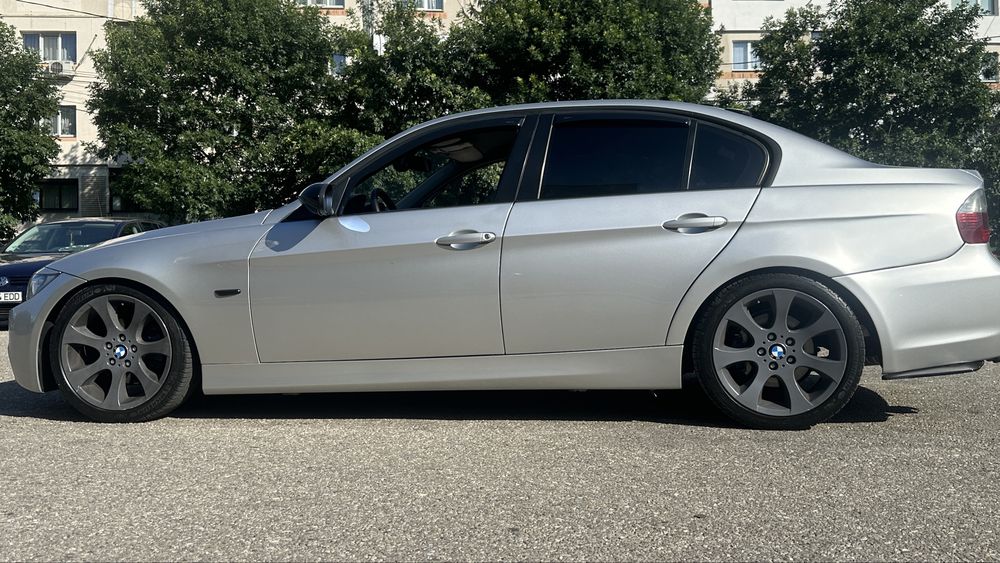Vand sau schimb jante bmw 5x120 r18