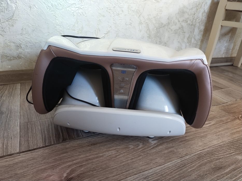 Масажеер на ноге