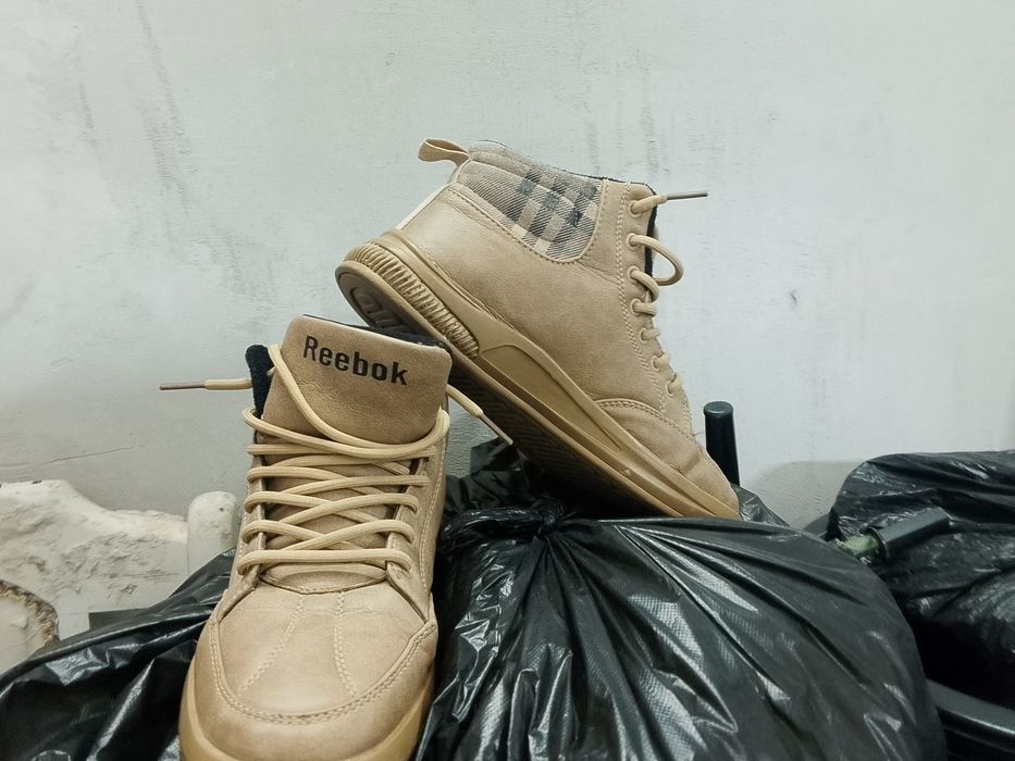 Обувь детская продаётся