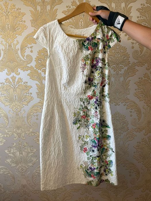 Женская/мужская одежда