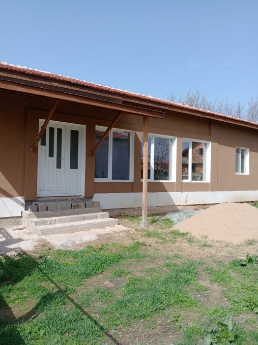 Продава се Къща в с. Бутан, Област Враца - 100 кв.м за 663 €/кв.м - Снимка #3