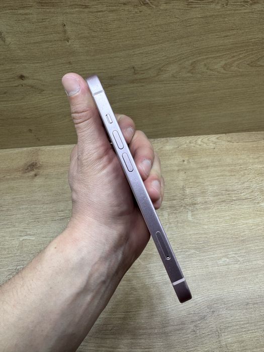 iPhone 15 128Gb Roz pink 94% battery life