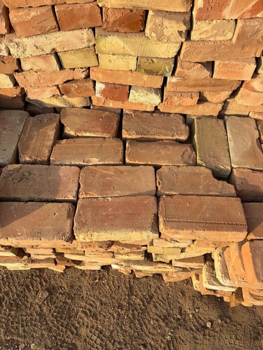 Пробам кирпич дешево