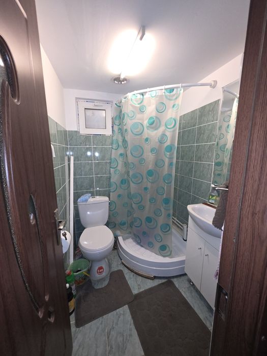 Proprietar, vand casa renovata total 2018, apa, gaze, curent