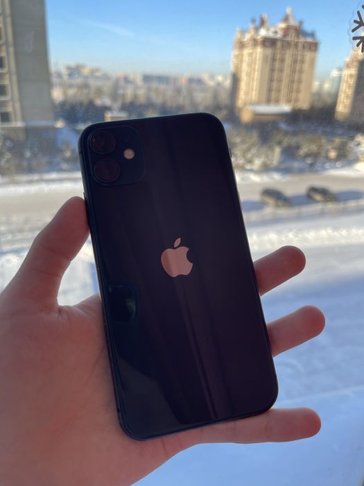 Iphone 11 , 128 GB АКБ 77