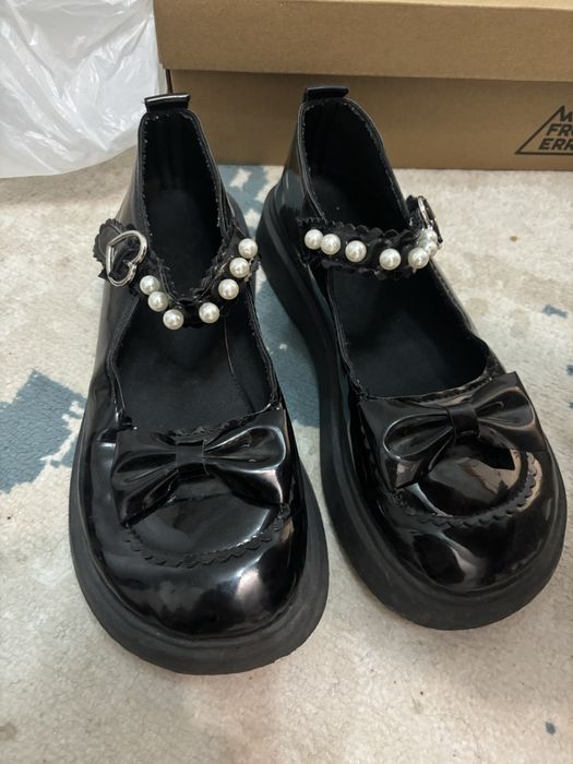 Туфельки в школу