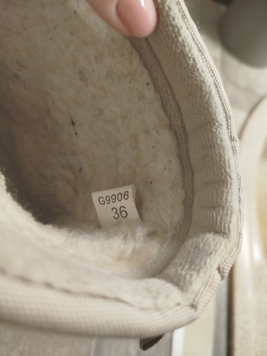 Продам детские дутики 36 размер