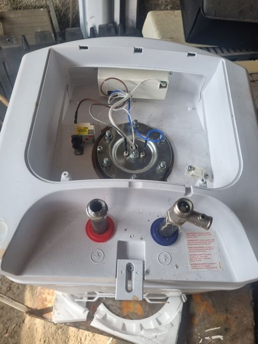 Бойлер 80л. Дипломат