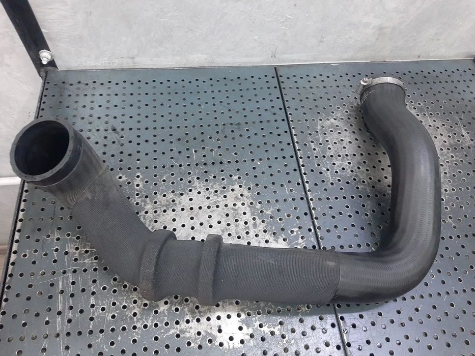 furtun intercooler  2.2 d 224dt  land rover range rover evoque l538  bj32-6k863-ad