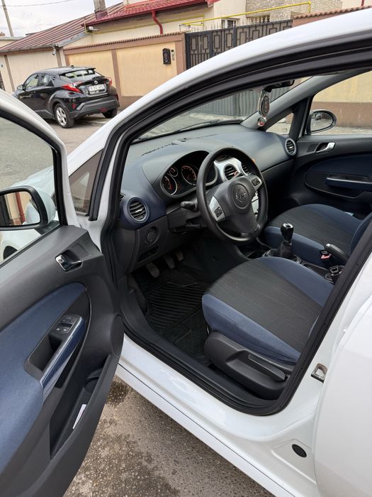 Opel Corsa D 2010